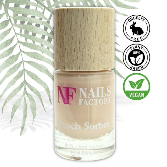Green Plant Based Nagellack Peach Sorbet