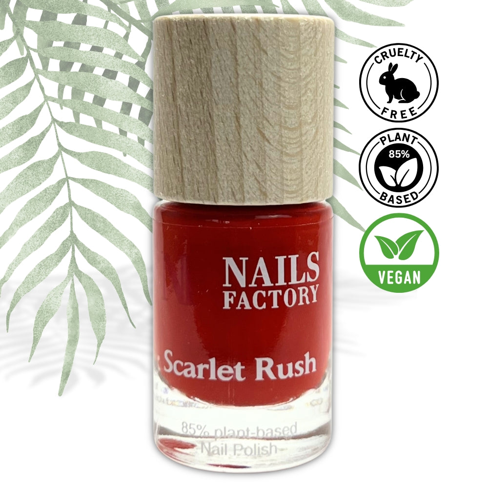 Green Plant Based Nagellack Scarlet Rush