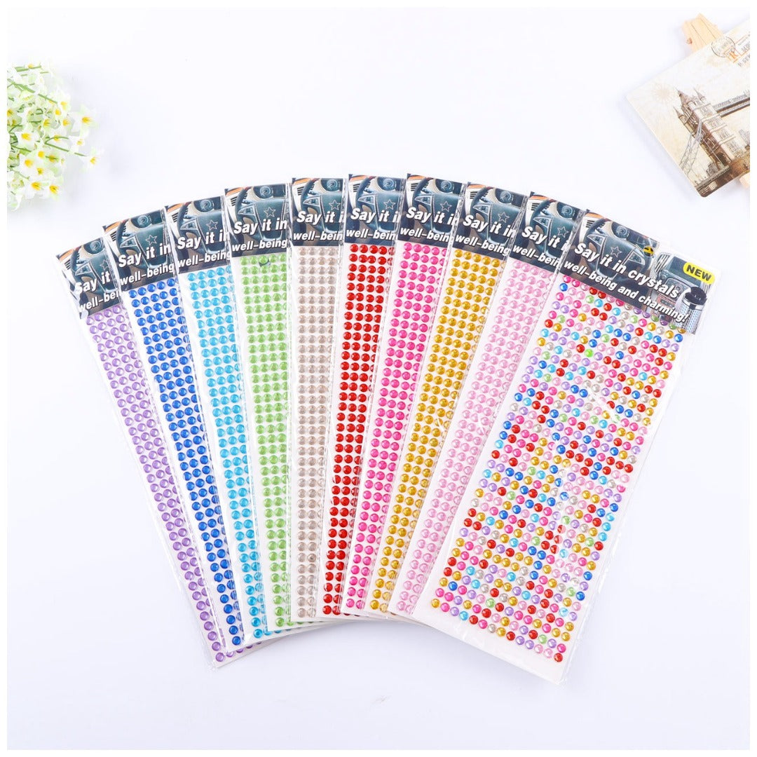 555 x Selbstklebende Strasssteine Hellblau