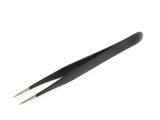 Tweezers with a straight tip
